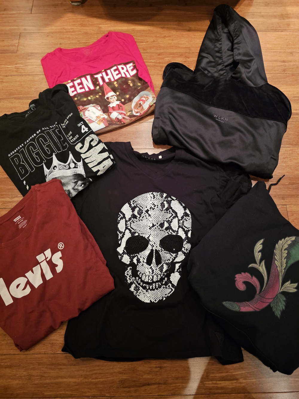 6/50$ Men's LOT Size L-XL Levis GUESS WLKN